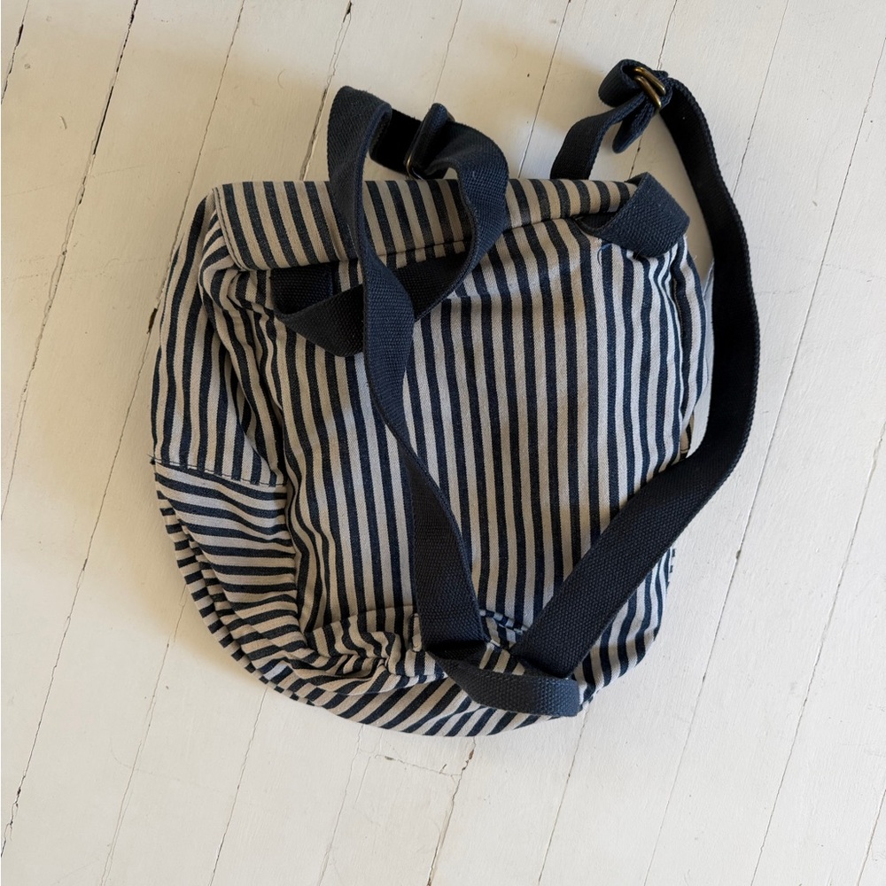 Striped Backpack - Picture 3 of 5